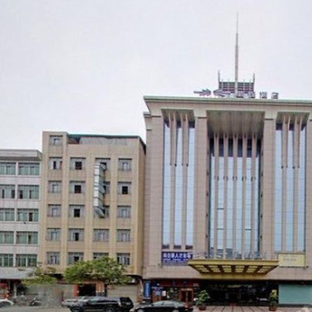 Starway Hotel Guangzhou Xintang Branch Zewnętrze zdjęcie