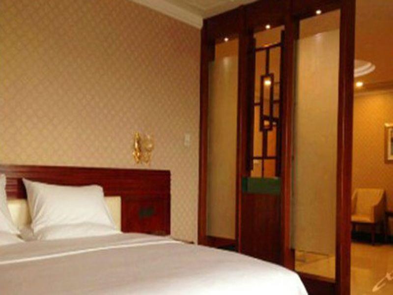 Starway Hotel Guangzhou Xintang Branch Zewnętrze zdjęcie
